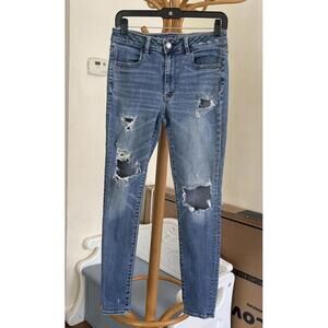 American Eagle Jeans size 8 Hi-Rise Jegging Super Stretch AEO - Rips